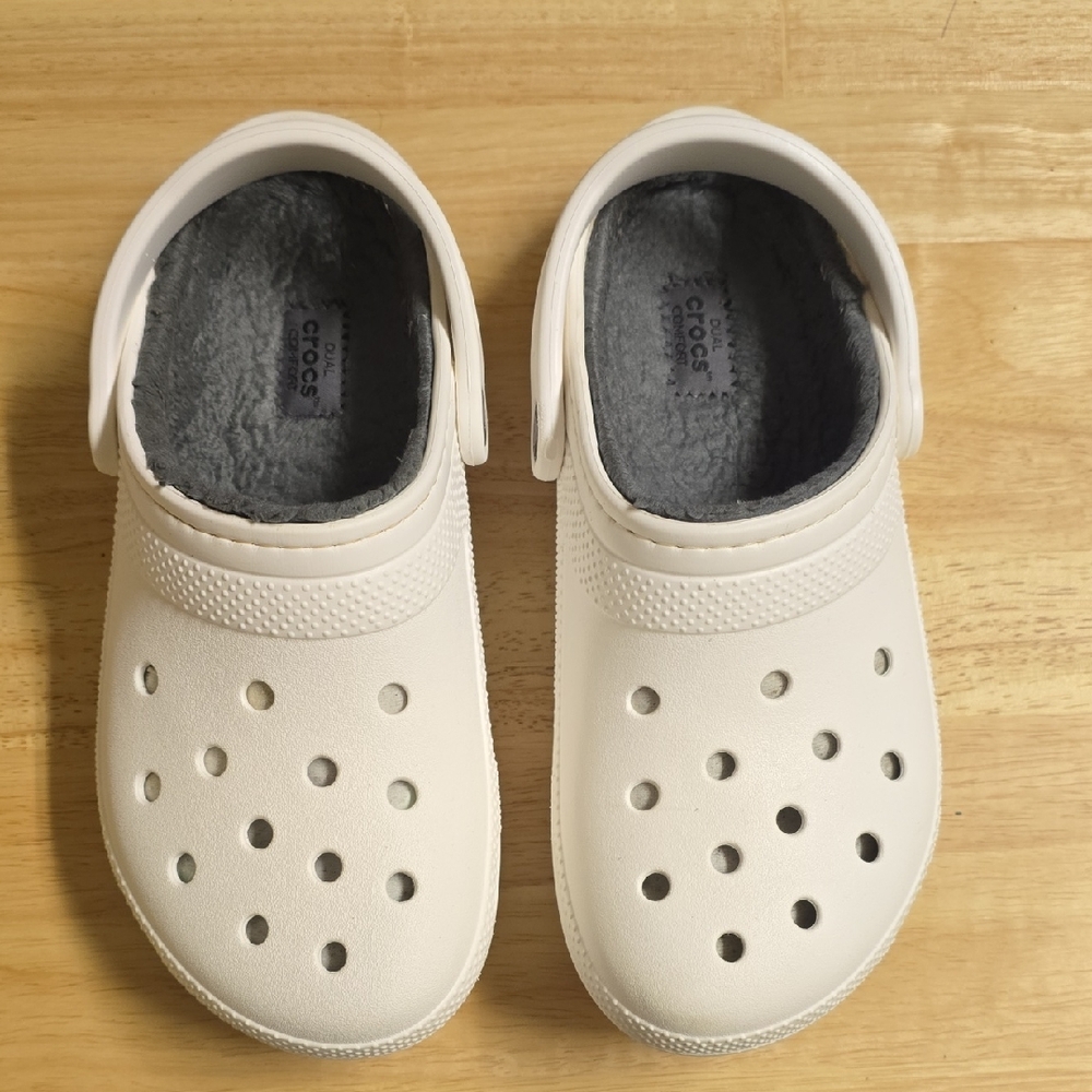 CROCS  White Dual Comfort